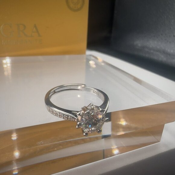 Moissanite Ring 1 CT 925 Sterling Silver Adjustable - Picture 2 of 16